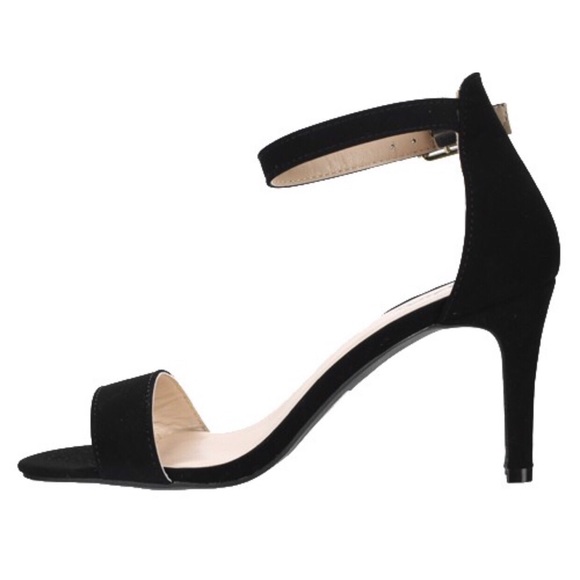 Roof top heel💋 signal ankle strap - Picture 2 of 3